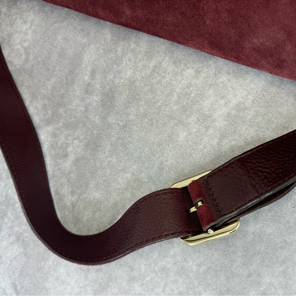 Gucci Rare Suede Flap Burgundy G Logo Bag - Picture 11 of 16